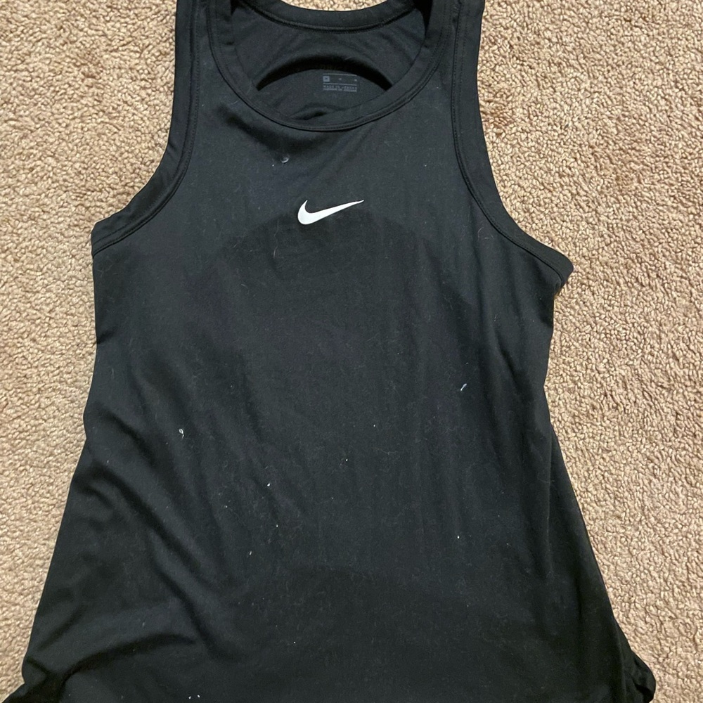 Nike womens tank